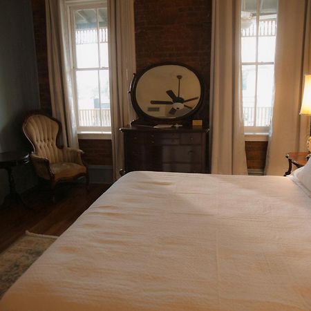 The Grand Hotel Hogansville Buitenkant foto